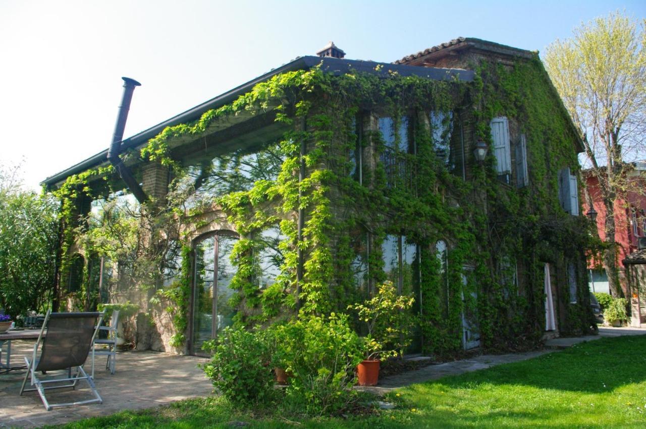 Вілла La Casa Sopra Le Nuvole Medesano Екстер'єр фото